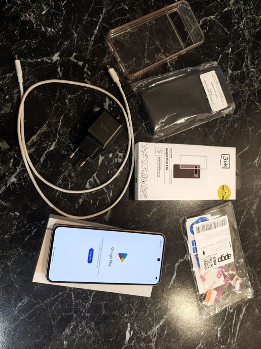 Google Pixel8 5G 8/128GB Rózowy na Gwarancji do 2027.02.11