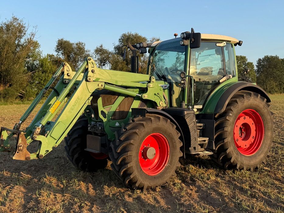 Fendt 514 Vario  Fendt 514 Vario Tur Ładowacz  Rok 514  Godz 8000