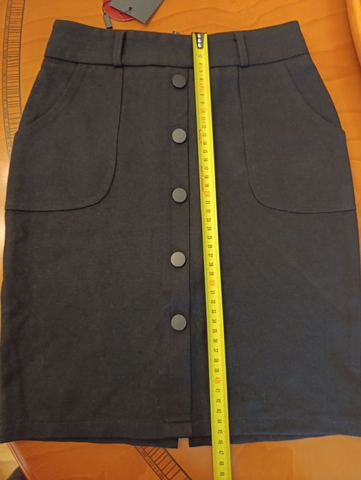 Sprzedam elegancką spódnicę DSKELM JEANS