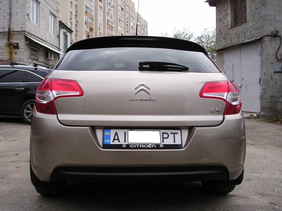 Citroen  C4   2013г.  Automat. Идеал. Как  новый.