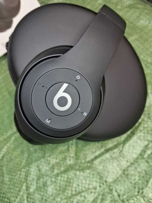 Беспровідні навушники Beats Studio Pro