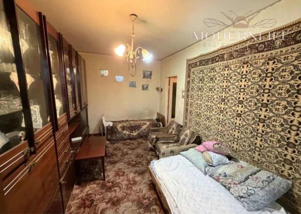 Продаж 1к квартири вул. Червоної калини 81 б