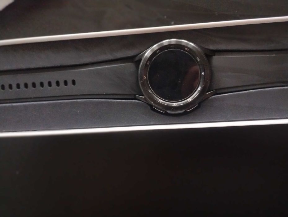zegarek Samsung Galaxy watch 4
