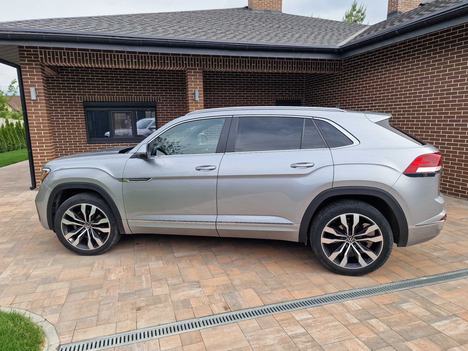 Volkswagen Atlas Cross Sport