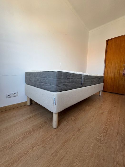 Cama box com colchao