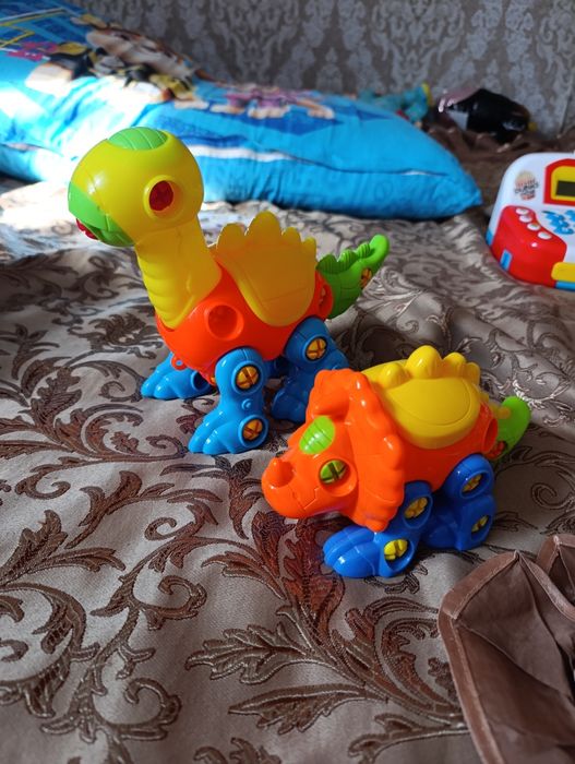 Іграшки розвиваючі