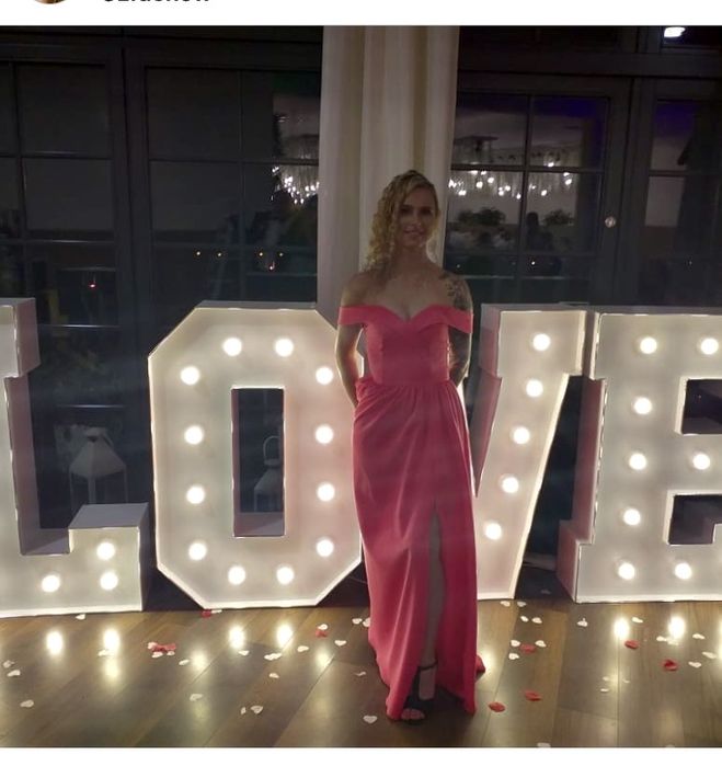 Sukienka rozowa dluga