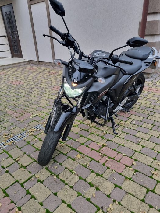 Yamaha FZ 250 ABS