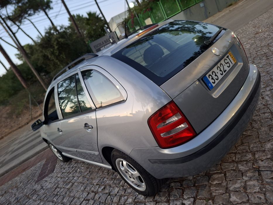 Skoda Fabìa 1.4 16v foto 4