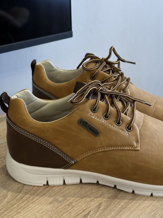 Кросівки elesse чоловічі