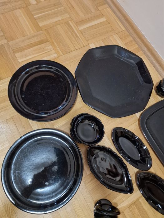 Czarna zastawa stołowa serwis 17el. + gratis