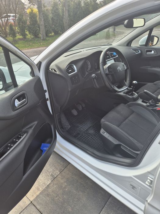 Citroen c4 1.2 2015