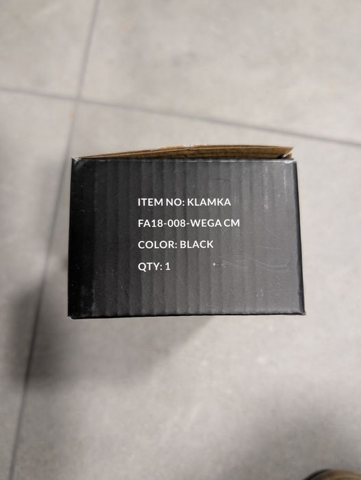 Klamki DRE Wega czarna 7 klamek + 2 szyldy