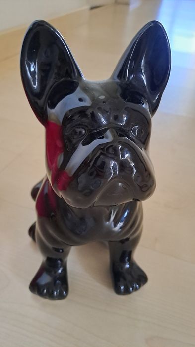 Cao loiça preto pequeno