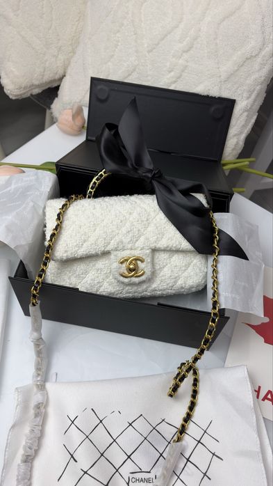 Сумка Chanel біла