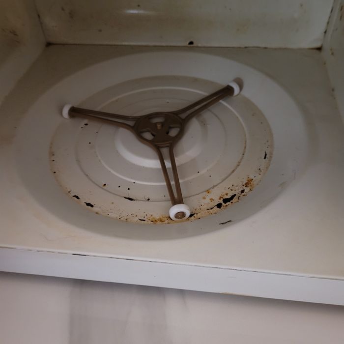 Мікрохвильова піч