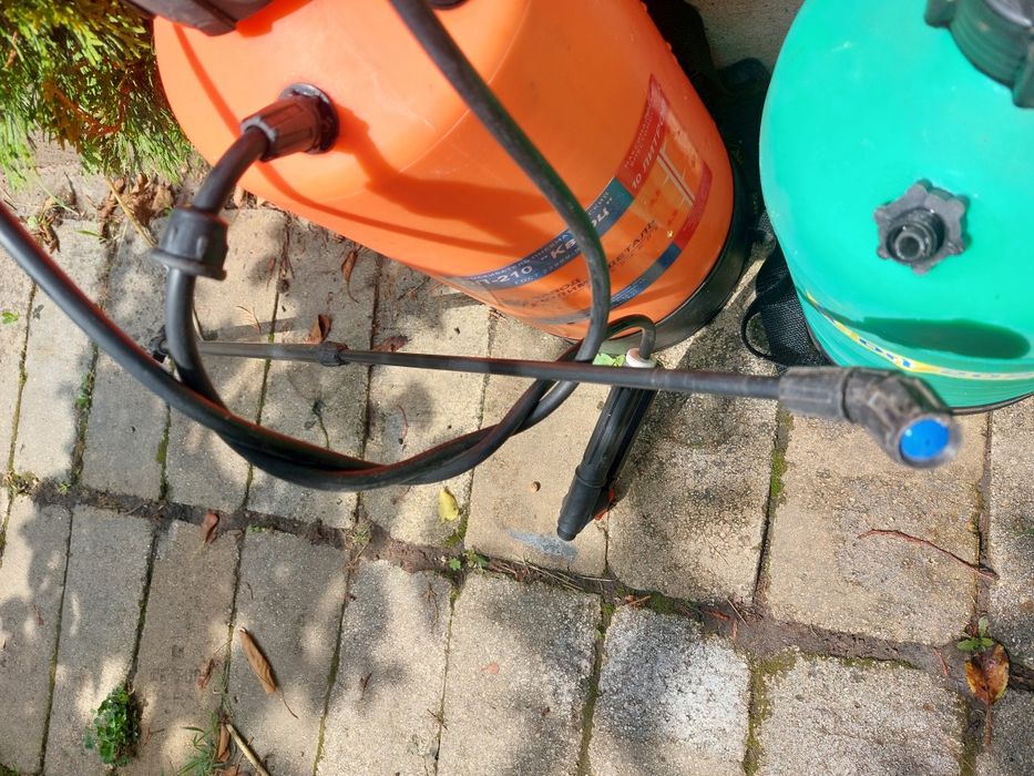 Опрыскиватель садовый