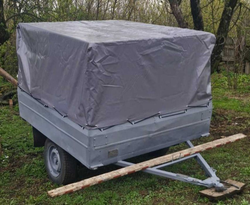 Продам причеп в гарному стані з тентом.знаходиться лозова павдоград