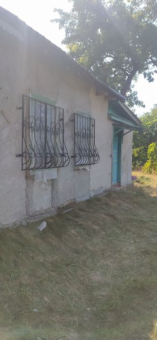 Продам дом с. Бервици