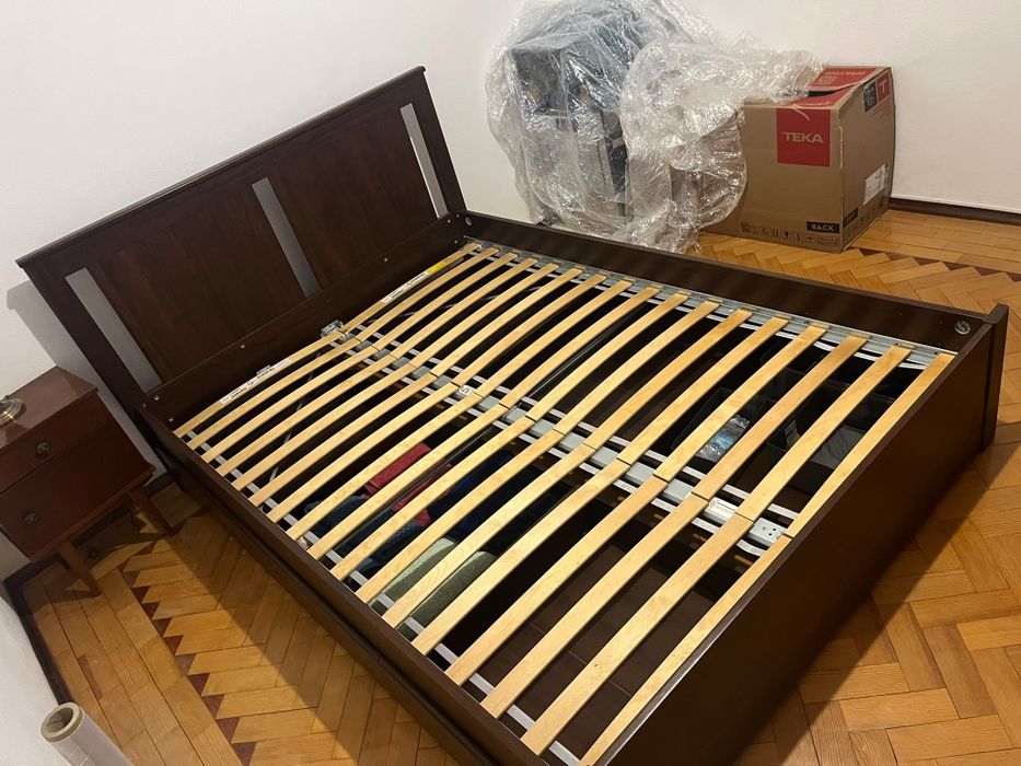 Cama de casal SONGESAND 200x140 com 4 gavetoes  castanho