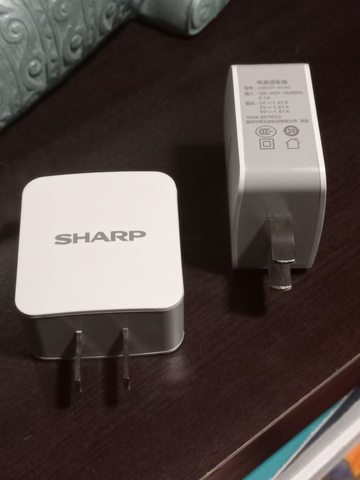 Carregador Sharp pino macho Uk para fêmea Usb