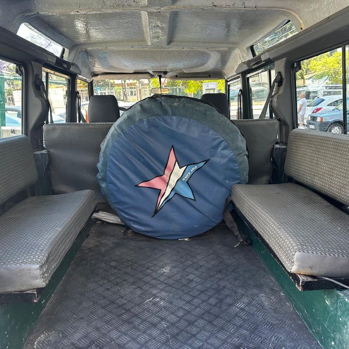 Land Rover Defender — fotografia 6