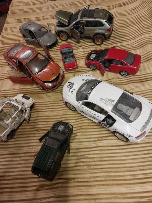 Продам машинки читайте опис