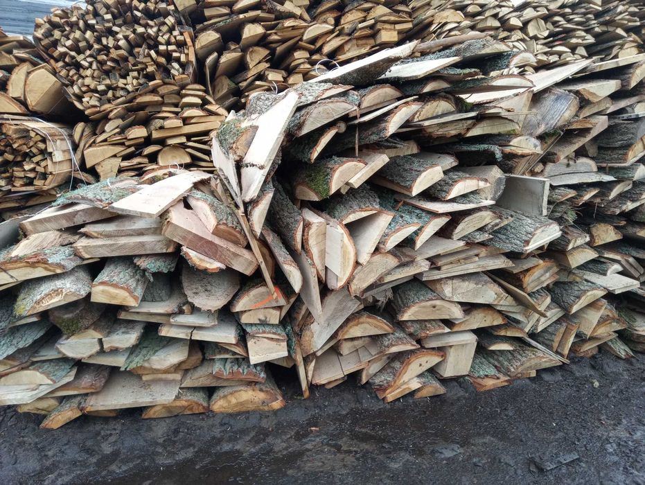 Odpad tartaczny dębowy