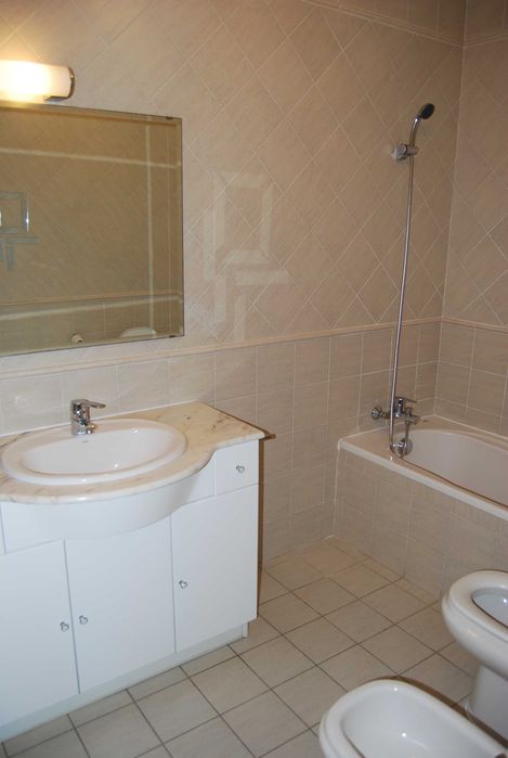 Quarto individual a estudante perto do Hospital Universitário, Coimbra