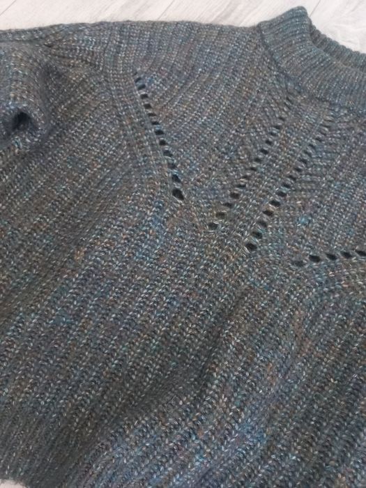 Piękny gruby sweter kolorowy rozmiar XL