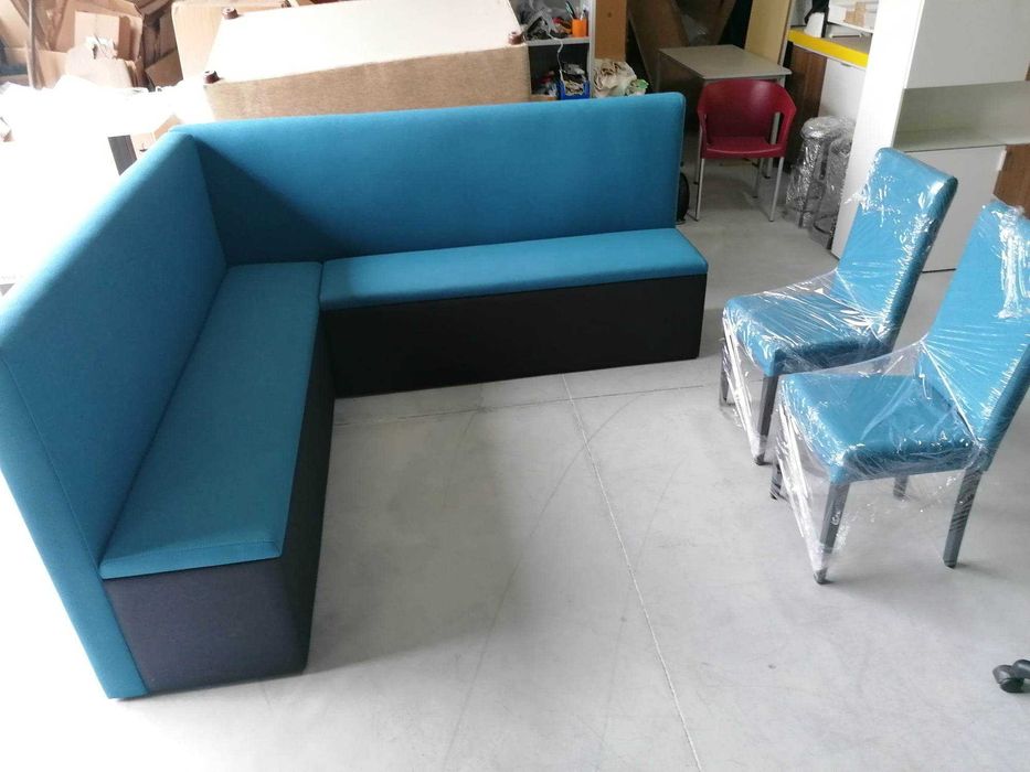 Sofá de canto 2.10x1.90 com arrumação