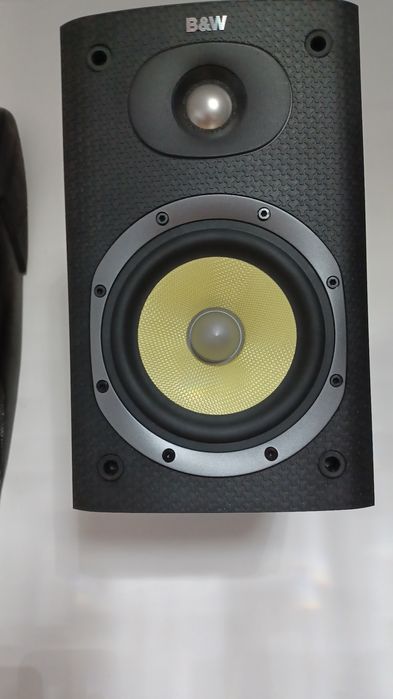 B&W DM 600 S 3 Kolumny  głośnikowe
