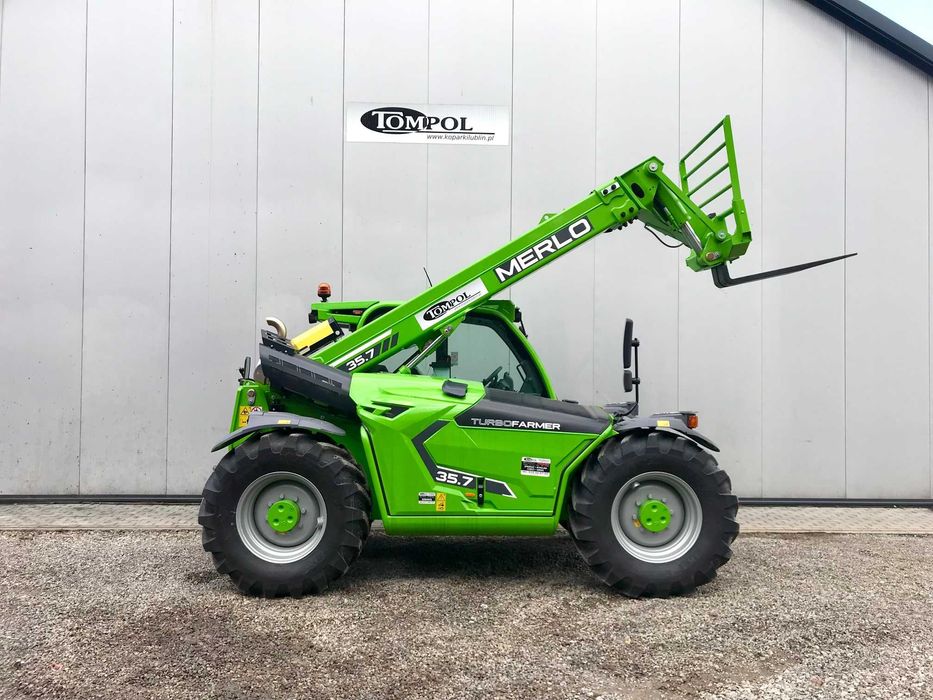 Wynajem ładowarka teleskopowa MERLO JCB