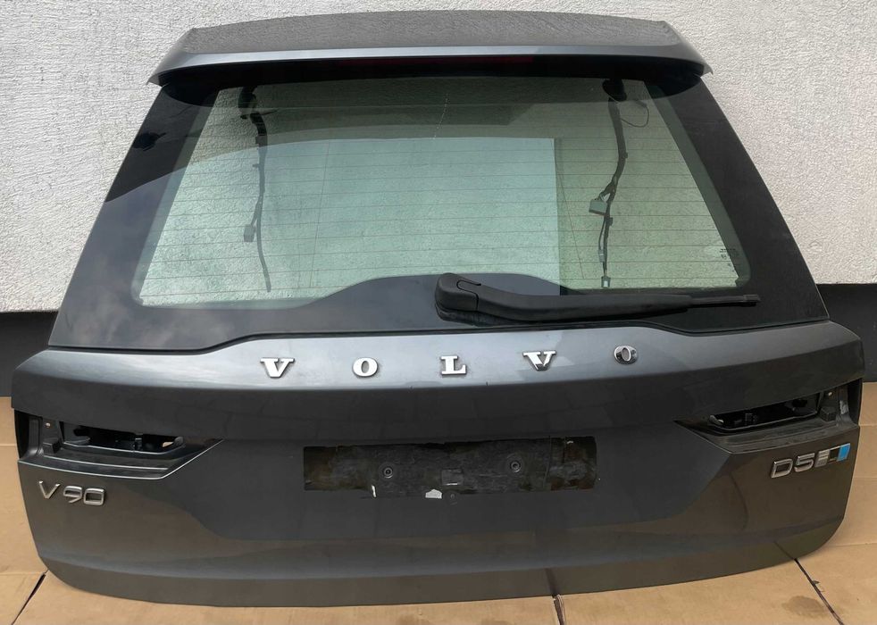 Volvo V90 II Кришка багажника