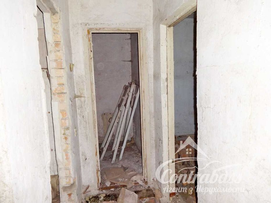 Цегляний будинок 79,4 м² 100 км. до Києва. Заведено 380В
