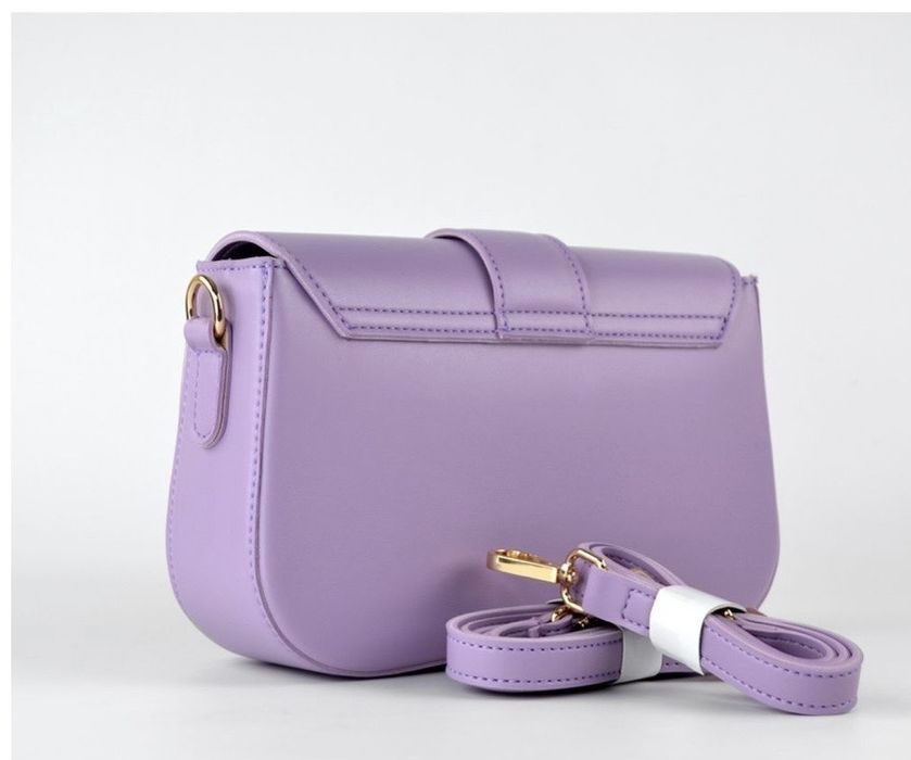 жіноча сумка кросбоді crossbody нова з ремінцем лавандова бузкова