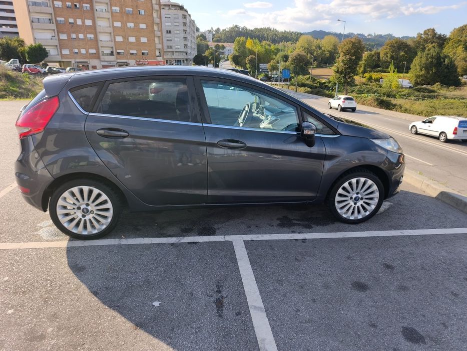 Ford FIESTA 1.4 tdci — photo 4