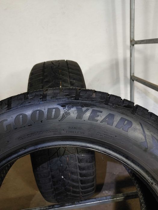 Без передоплати! Шини зимові Б/В 205 60 16 GoodYear арт. 5335