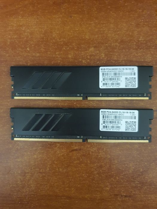 Продам память комплект DDR4 Geil 2х8 Гб 3000Мгц