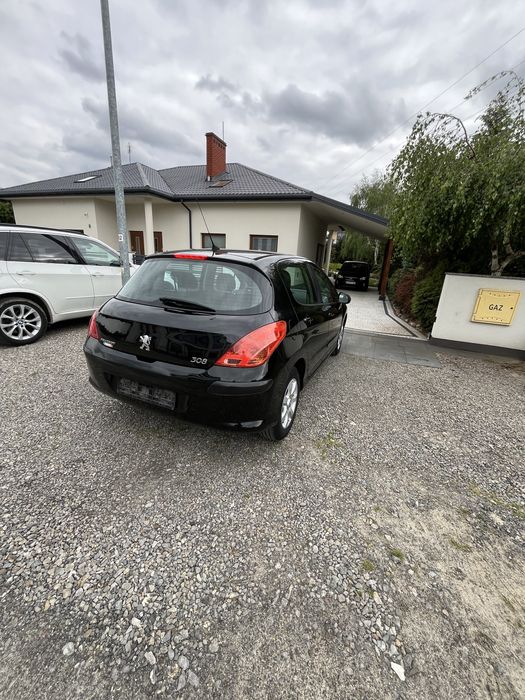 Peugeot 308 1.4 benzyna