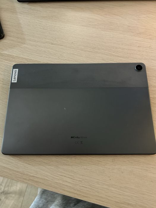 Tablet Levono, Microsoft