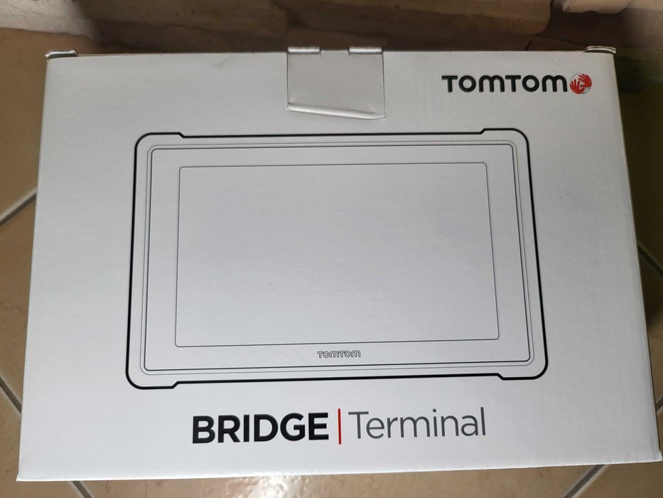 Uchwyt przyssawka na szybę do TomTom Bridge i do modelu 8475