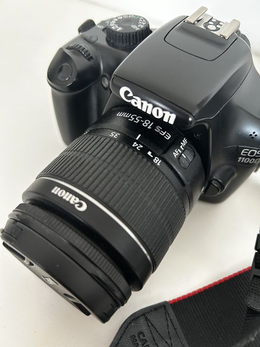 Aparat Canon EOS 1100D