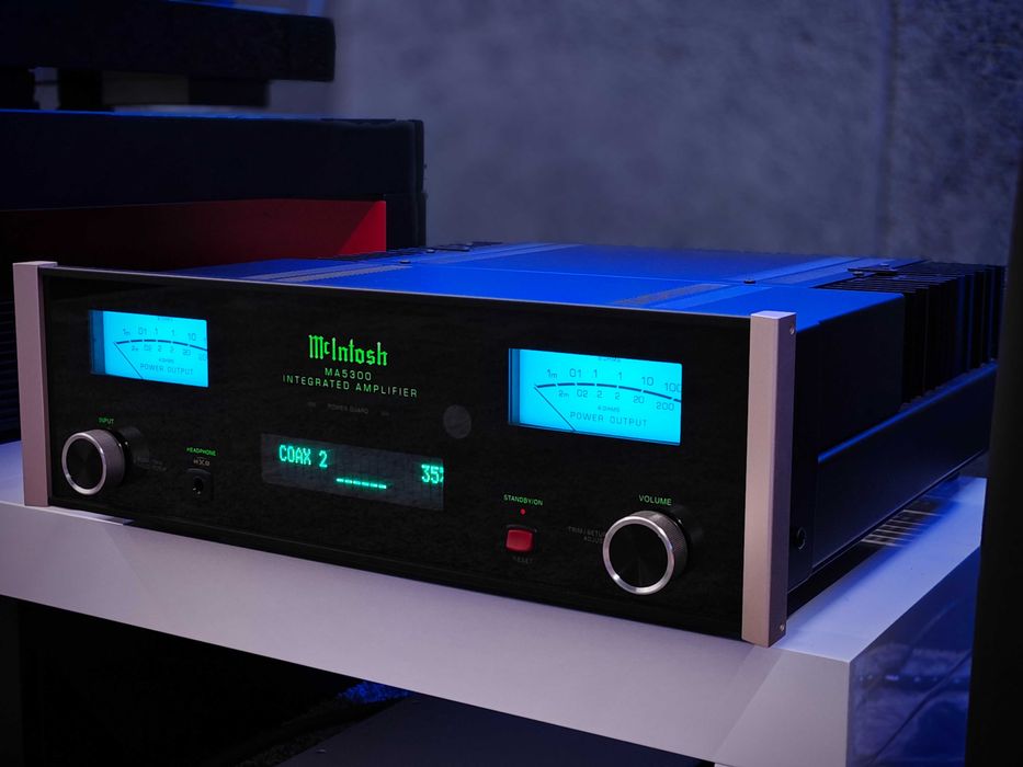 Усилитель McIntosh MA5300