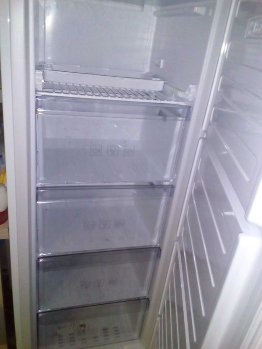 Морозильная камера beko