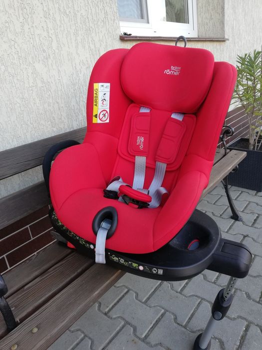 Fotelik samochodowy obrotowy Britax Rómer
