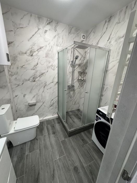 Сдам Новую квартиру с Евроремонтом на Днепродороге /Марсельская