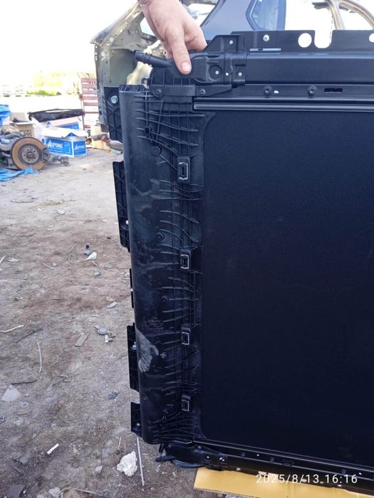 Панорама sky lounge bmw g05