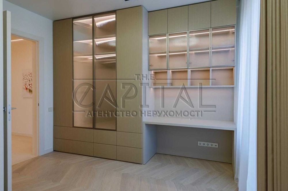 Продажа двоуровневой квартиры, ЖК Владимирский, ул Антоновича, Печерск