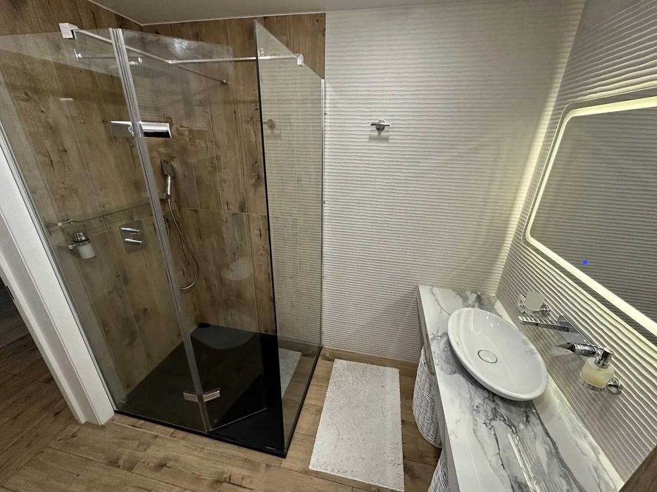 Купите классную  3-комнатную Левый берег Слобожанский!! БЕЗНАЛ - ДА!